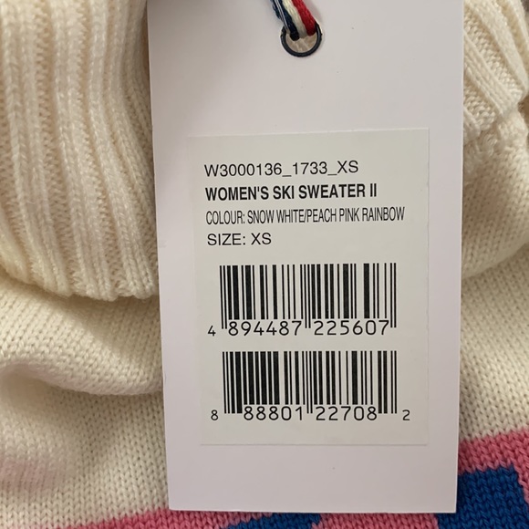 NWT Perfect moment Snow White/peach/rainbow ski sweater - Picture 6 of 6